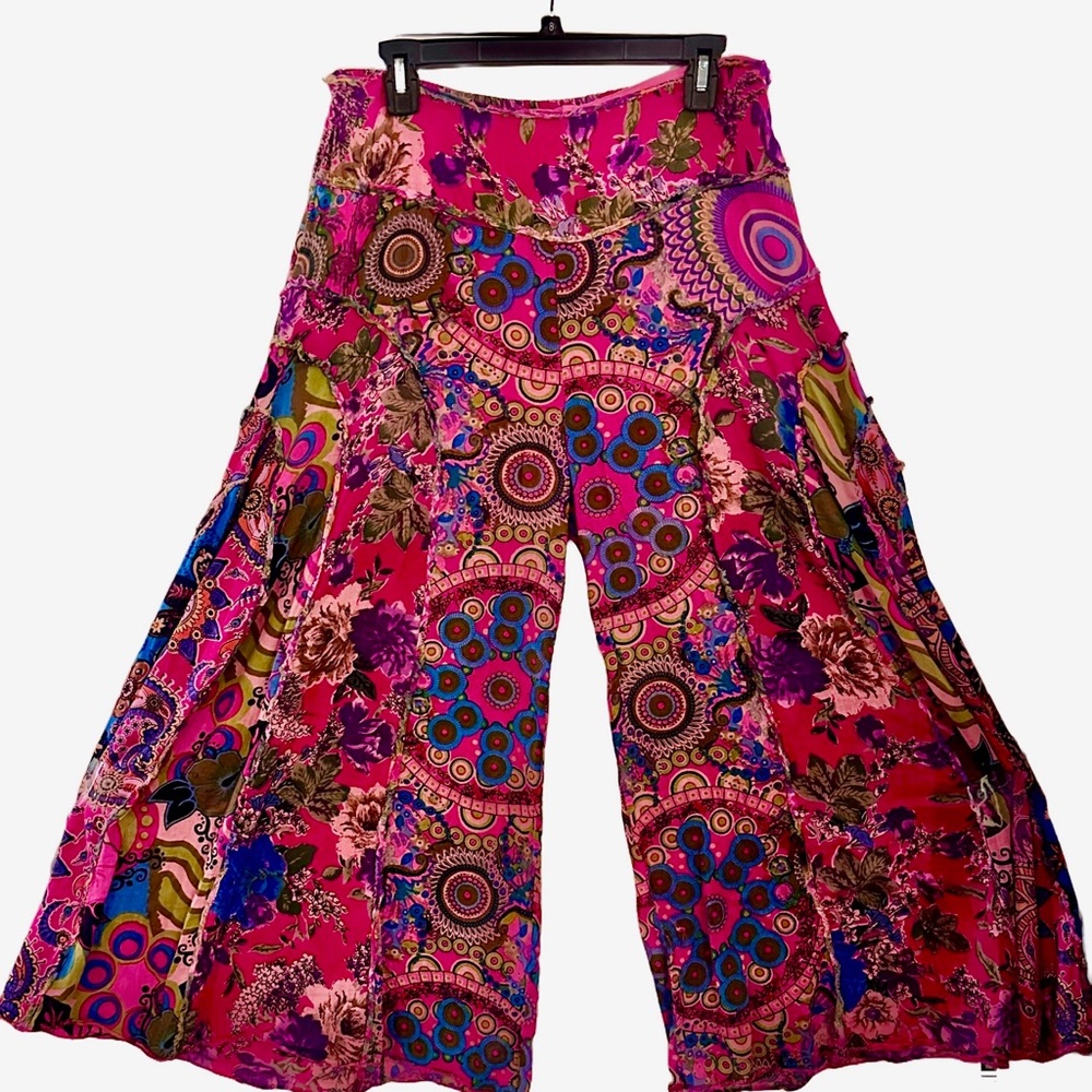 Pink and Blue Wide Leg Culotte pants with Paisley Psychedelic Pattern!